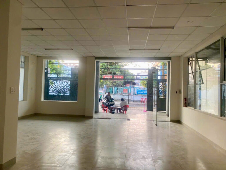 Bán Biệt Thự 250m2 Gần Tên Lửa – 19 Tỷ 990 – Có Dòng Tiền 35 Triệu/Tháng