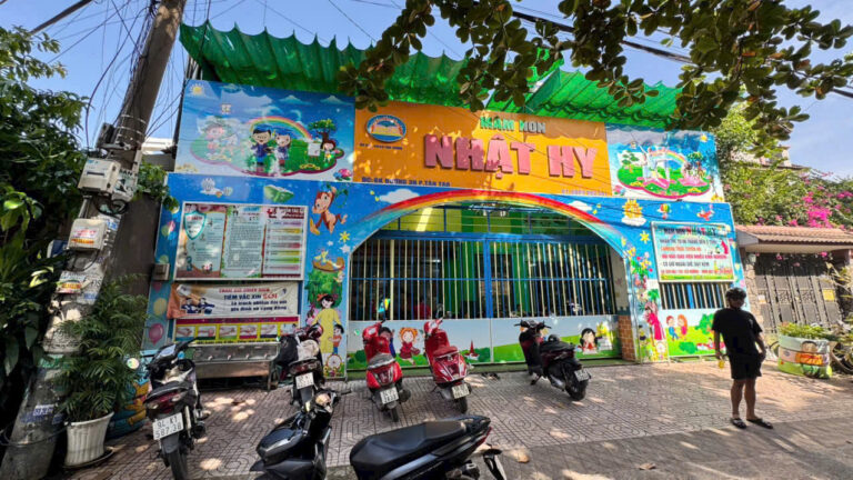 Bán Biệt Thự Mặt Tiền Khu Bắc Lương Bèo, Bình Tân – 250m2 – Dòng Tiền 35 Triệu/Tháng
