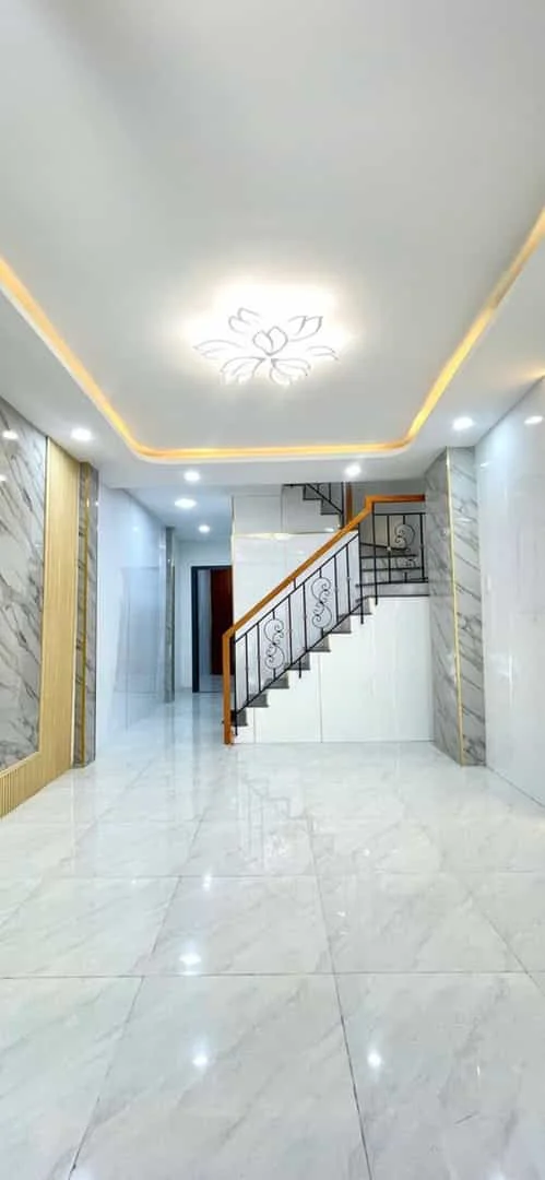 Bán Nhà Nguyễn Thị Tần Quận 8 – 4x11m – Thiết Kế Hợp Lý