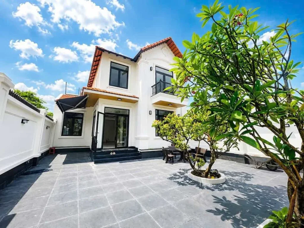 Cho Thuê Biệt Thự Hẻm Xe Tải QL 13, Hiệp Bình Phước – 200m2, 4PN