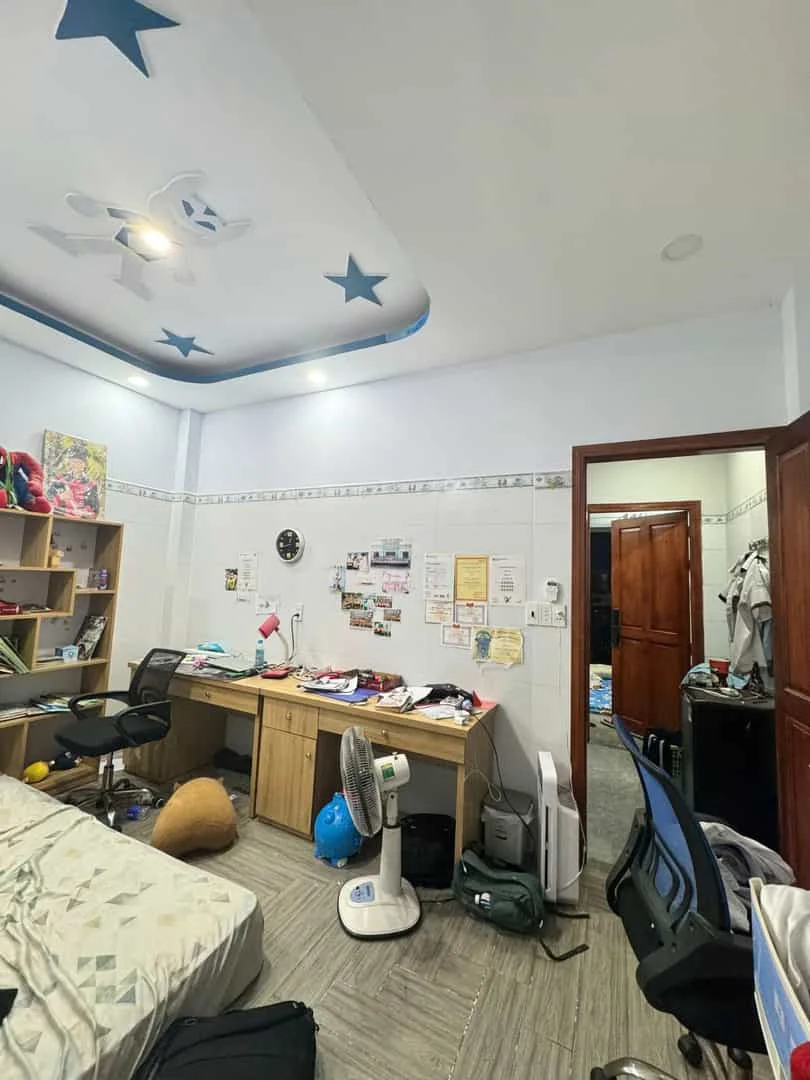 Bán Nhà 3 Tầng P. Tân Phú – 52m2 – Hẻm Nhựa 8m – Sổ Hồng Hoàn Công