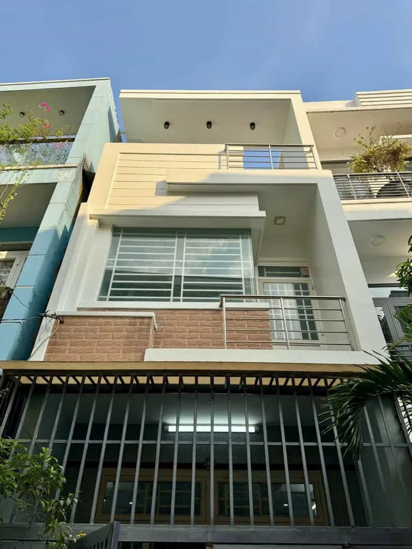 Bán Nhà 3 Lầu Hẻm Xe Hơi Lê Đức Thọ – 115m2 Sàn – Sổ Hồng Riêng