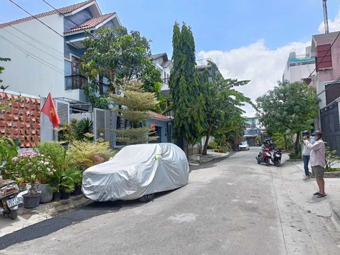 Bán Nhà 9×17.5m 3 Lầu Nguyễn Văn Quỳ, Phú Thuận, Quận 7 – 18 Tỷ