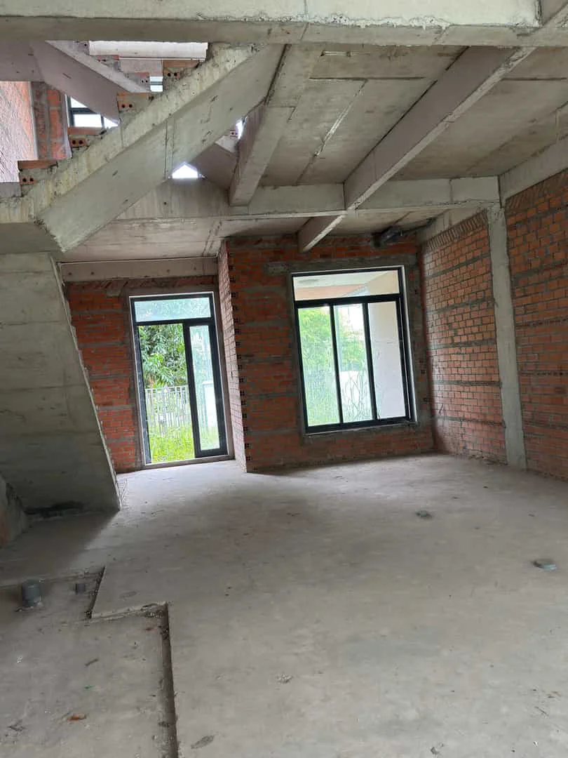 Nhà Phố Lavila Nguyễn Hữu Thọ – 96.8m2 – 3 Tầng Thô – Giá 12.2 Tỷ