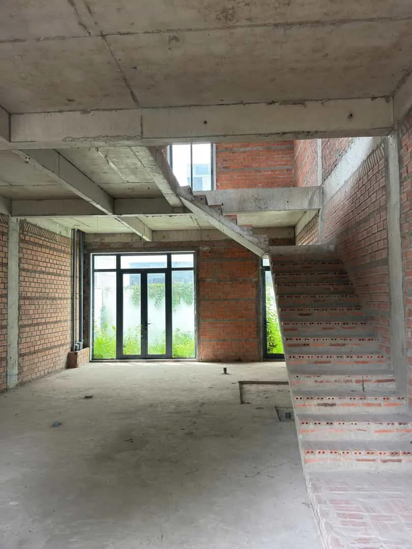 Nhà Phố Lavila Nguyễn Hữu Thọ – 96.8m2 – 3 Tầng Thô – Giá 12.2 Tỷ