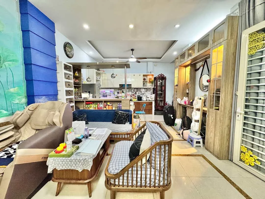 Bán Nhà 4 Tầng BTCT Hẻm Xe Hơi Phan Đăng Lưu Phú Nhuận – 41m² – 5PN
