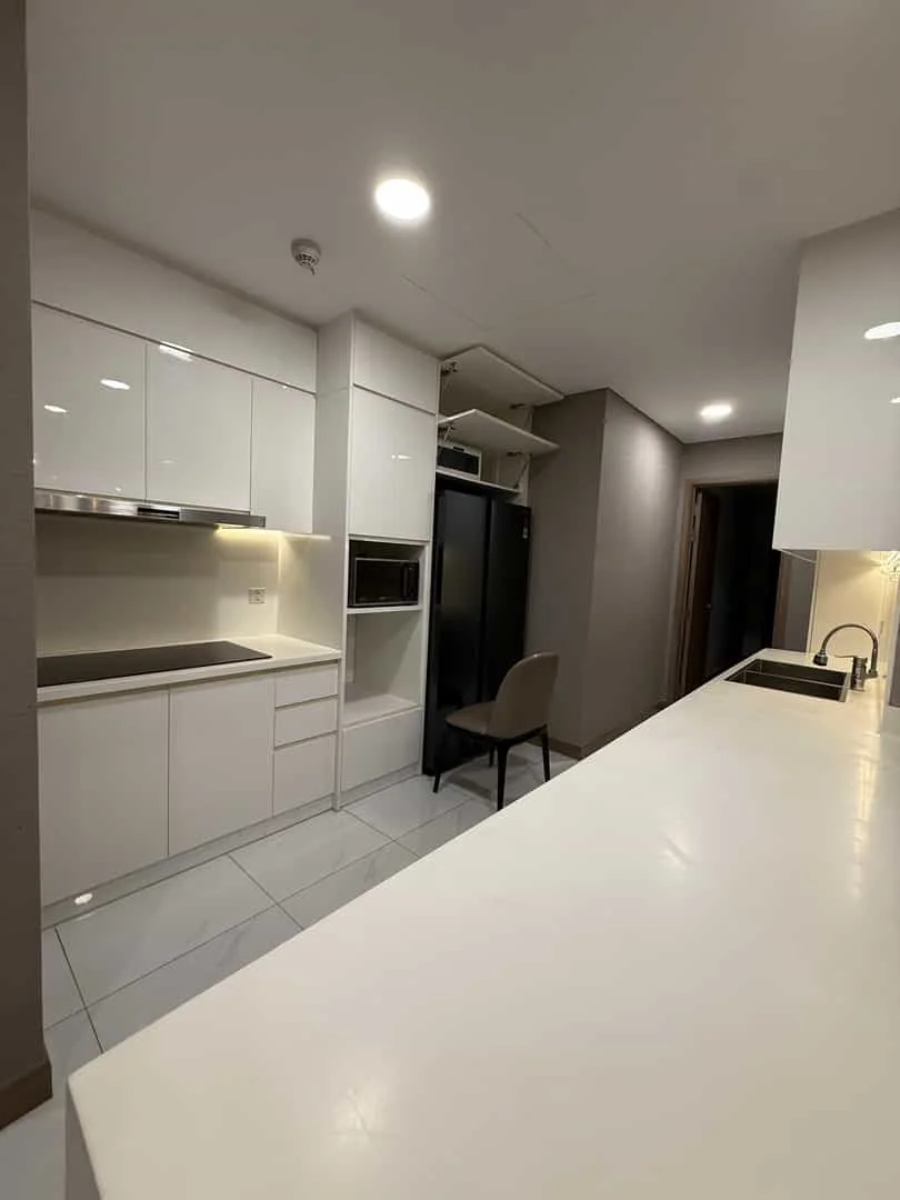 Cho Thuê Căn Hộ Sunwah Pearl 3PN Full Nội Thất – View Sông Đẹp
