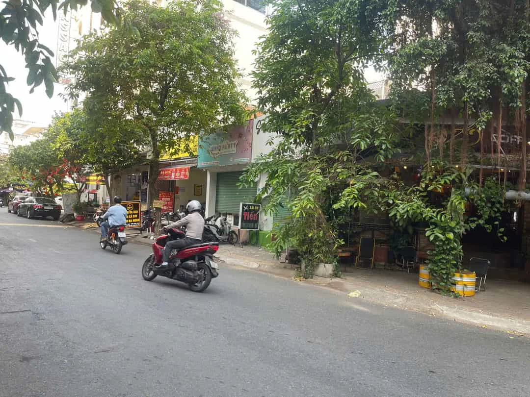 Bán Đất Góc 2 Mặt Tiền Đường 42 & 79 Tân Quy Quận 7 – 330m2