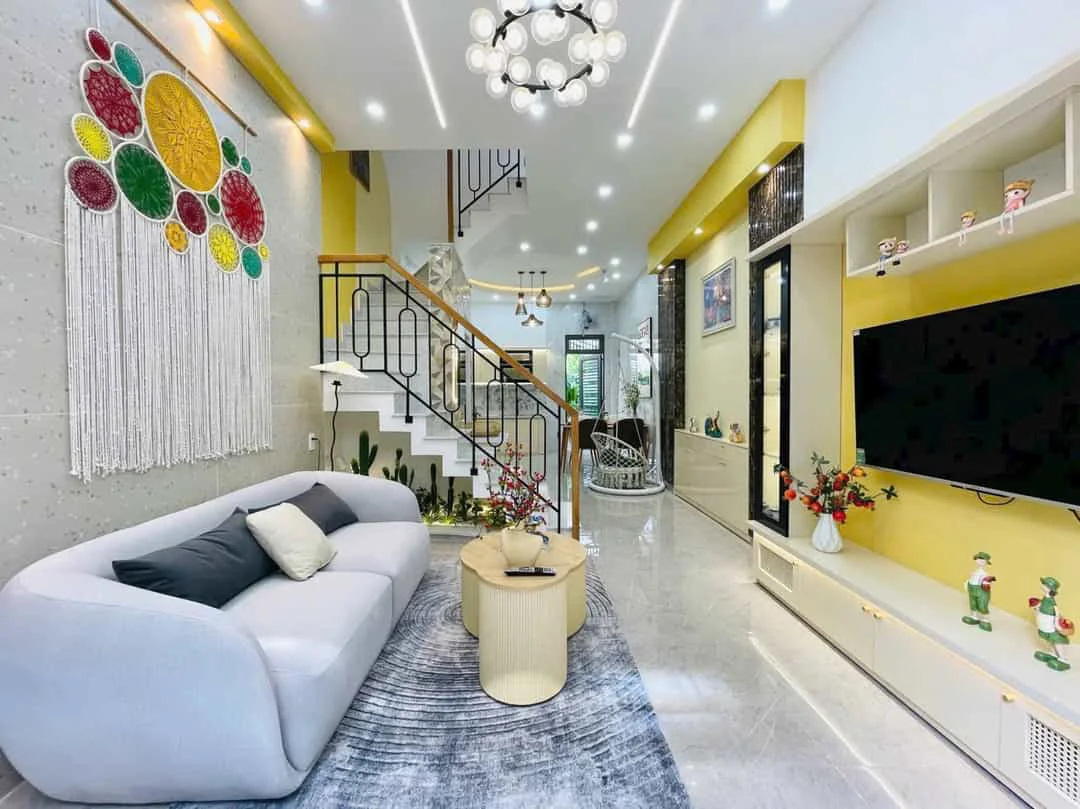 Bán Căn Hộ 49,8m2 Nguyễn Tri Phương Q.10 – Giá 2,65 Tỷ – Sổ Hồng Riêng