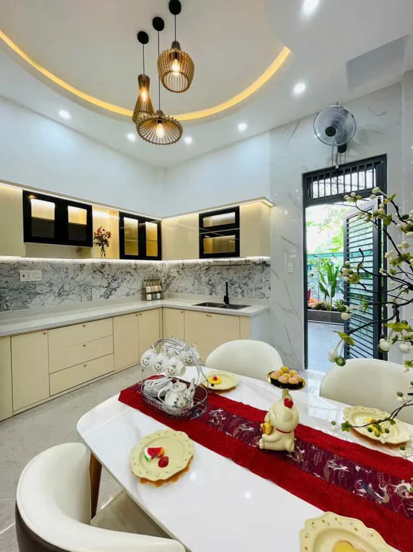 Bán Căn Hộ 49,8m2 Nguyễn Tri Phương Q.10 – Giá 2,65 Tỷ – Sổ Hồng Riêng