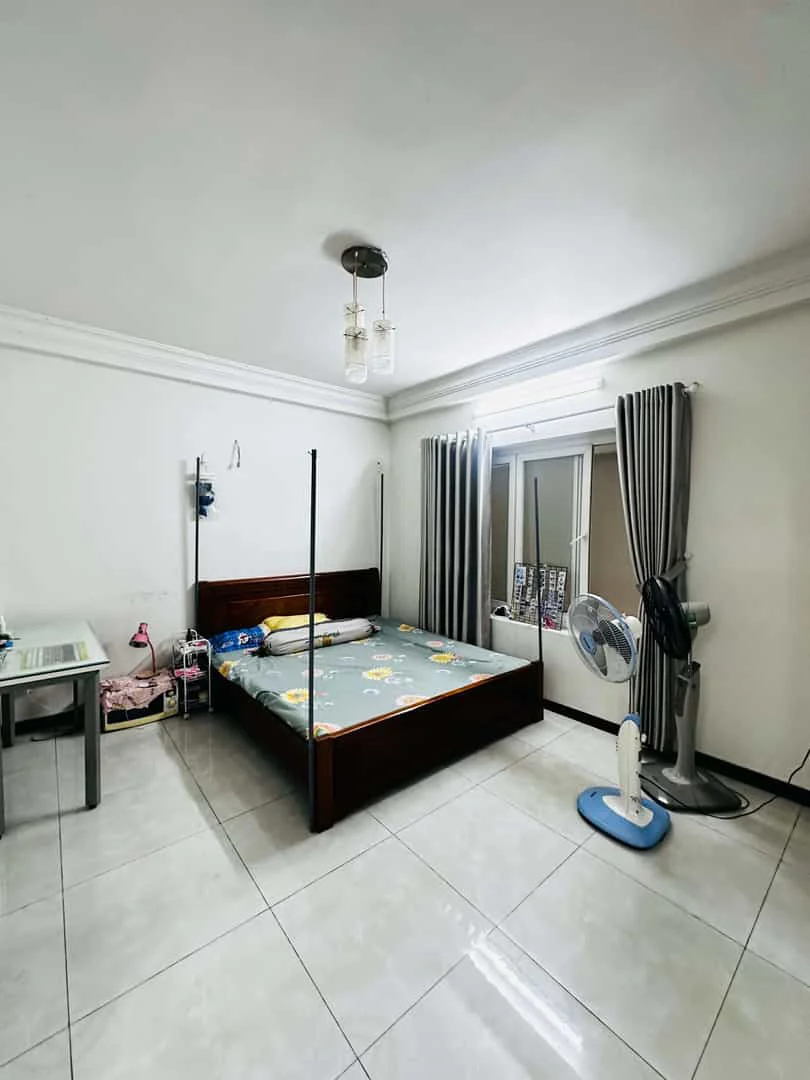 Nhà HXH Nguyễn Gia Trí – 86m2 – 5 Tầng – Nở Hậu 6.7m