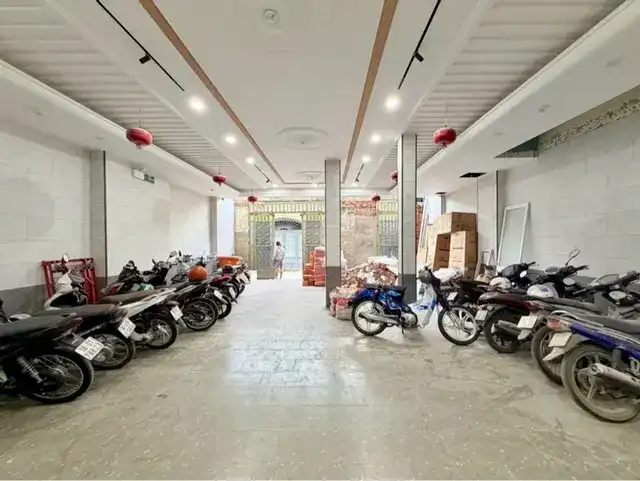 Bán CHDV Hẻm Xe Hơi Phạm Văn Bạch – 37 Phòng – 5 Tầng – Thu Nhập 200 Triệu/Tháng