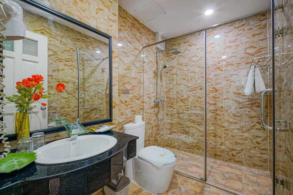 Bán Nhà 2 Mặt Tiền Hoàng Việt, Tân Bình – 90m2 – 6 Tầng – Thu Nhập 75tr/th