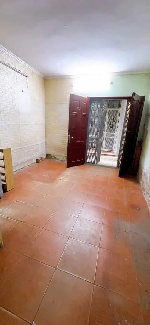 Bán 26m² Đất Tặng Nhà Ngõ Hòa Bình 7 Minh Khai – Sổ Đỏ – Giá 5.6 Tỷ