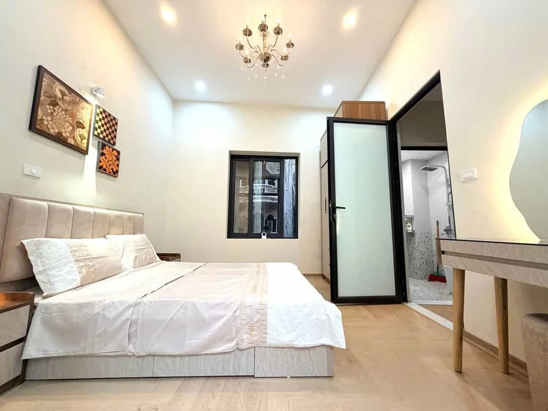 Bán Nhà 4 Tầng Phố Lò Đúc – 30m2 – Ô Tô Đỗ Cửa – Đang Cho Thuê