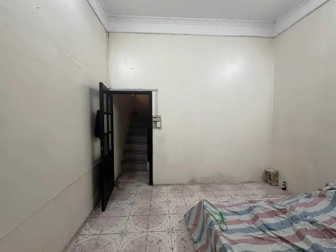 Bán 35m2 Đất Tặng Nhà Vĩnh Tuy – Hai Bà Trưng – Ô Tô Đỗ Cửa