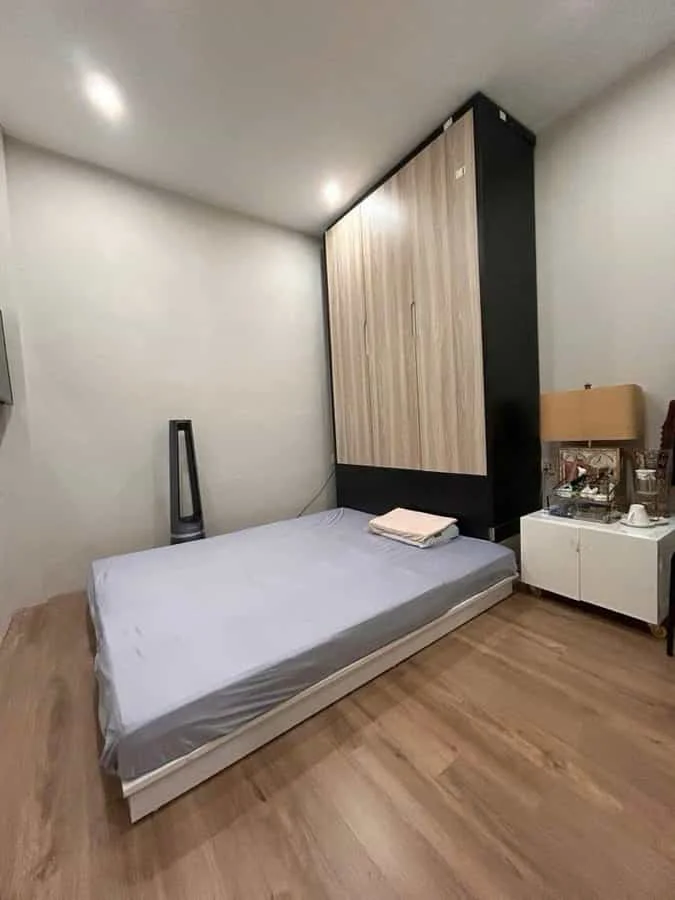 Cho Thuê Nhà Mặt Phố Ngô Gia Tự 102m² 4 Tầng – Kinh Doanh Sầm Uất