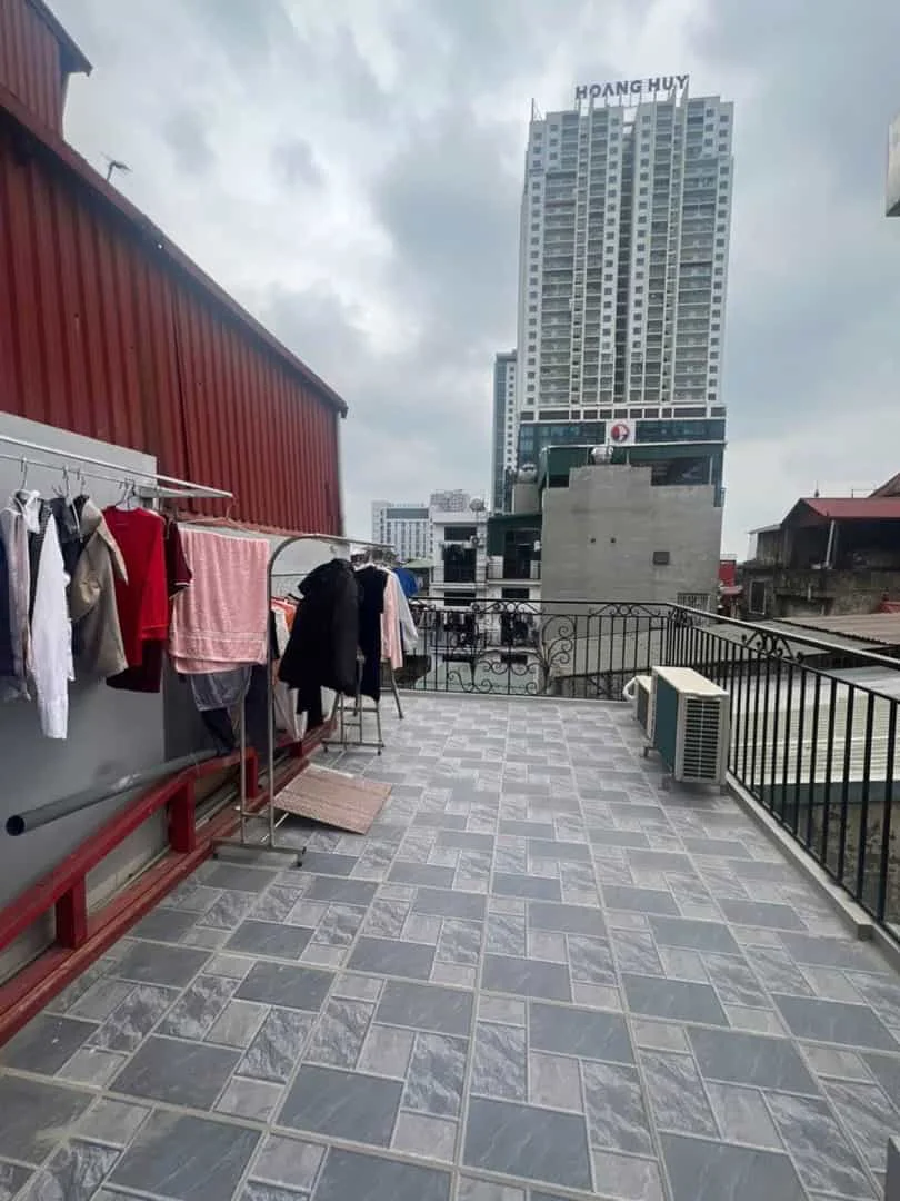 Nhà Mới Xây 3 Phòng Ngủ – Sổ Đỏ Sẵn Sàng Giao Dịch
