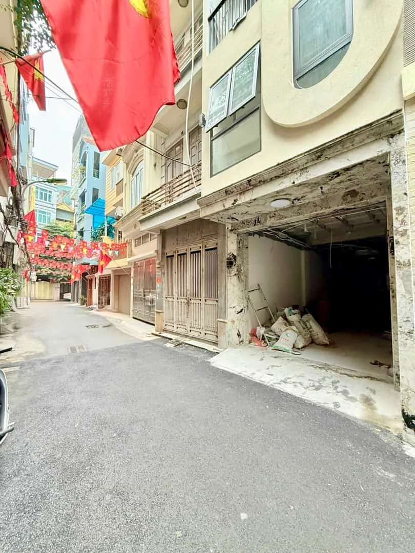 Phân Lô Ô Tô Trung Kính, Cầu Giấy – 53m², 7 Tầng Thang Máy, Gara Ô Tô