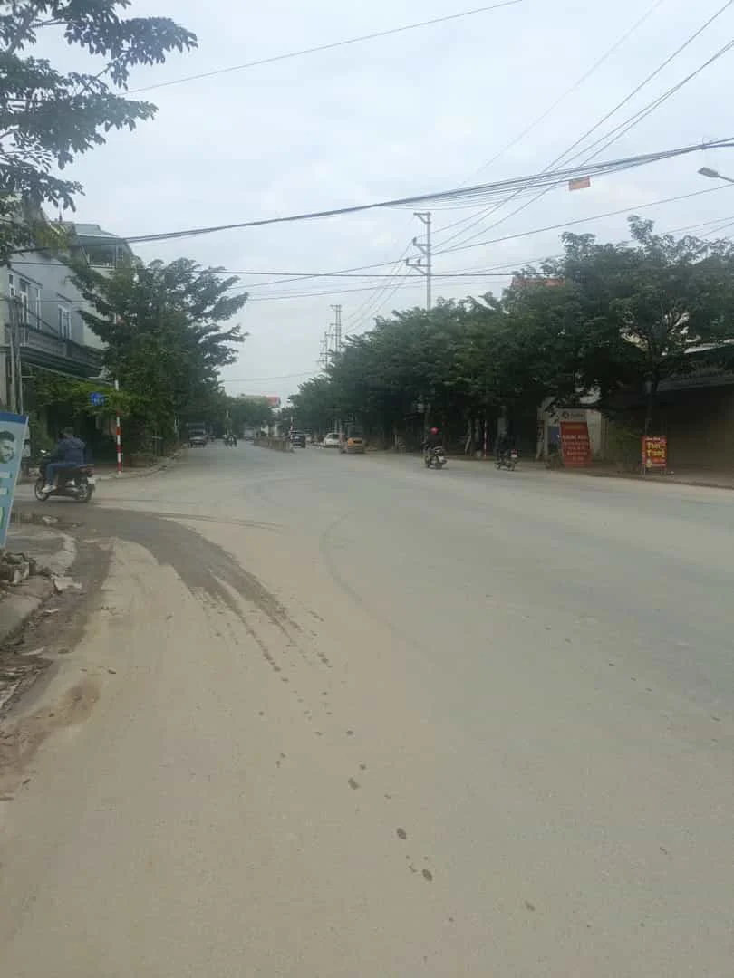 Bán Đất 125m² Mặt Tiền Rộng Gần Chợ Hòa Lạc – Giá 2,85 Tỷ