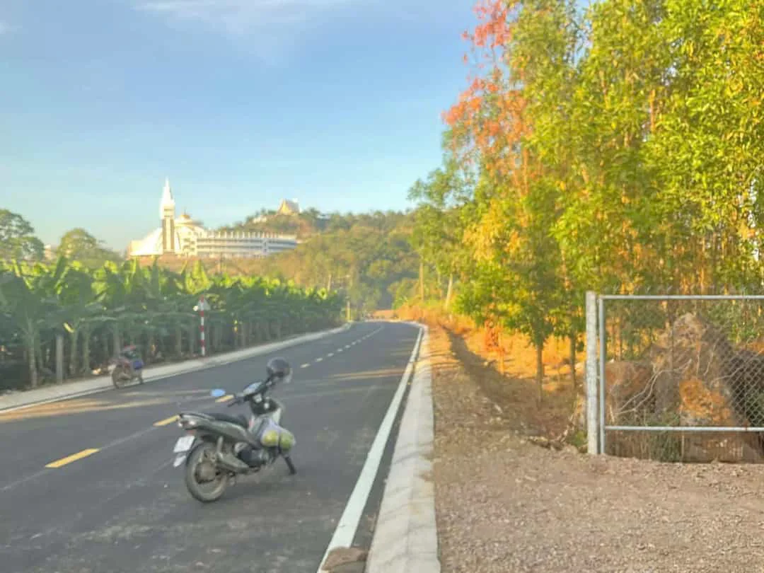 Bán Đất 2 Mặt Tiền Đường Nhựa – Gần Trung Tâm Hành Hương Đức Mẹ Núi Cúi