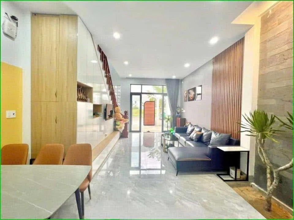 Bán Căn Nhà Lầu Giáp Phường Bửu Long – 500 Triệu