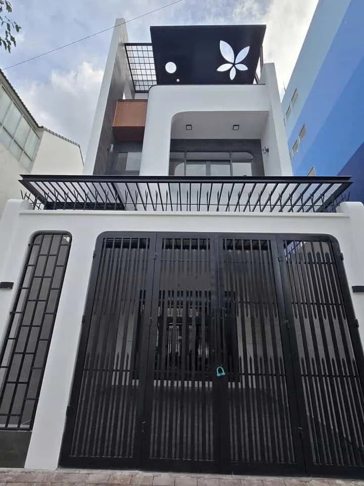 Nhà 1 Trệt 1 Lầu – Tân Uyên, Bình Dương – Sổ Hồng Riêng