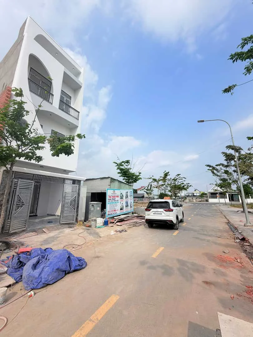 Bán Nhà 1 Trệt 2 Lầu Khu TĐC Bửu Hoà – Biên Hoà, Đồng Nai