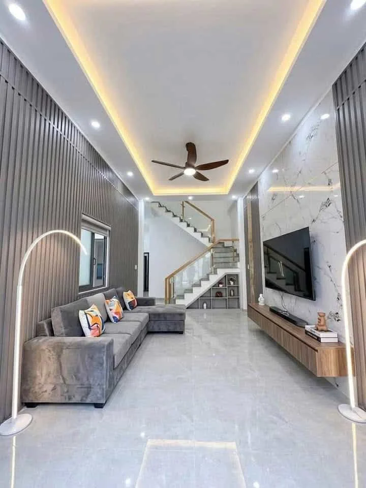 Biệt Thự Ven Sông Tân Triều – Diện Tích 90m2 – Sổ Hồng Riêng
