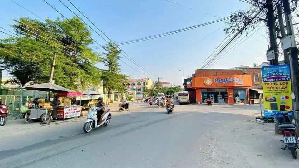 Bán 5 Lô Đất Hương Lộ 15 – Gần Bến Đò Bình Ninh