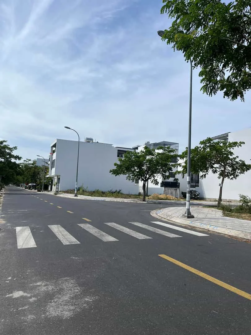 Đất Nền Mặt Tiền Ngay Cổng 11 – Vị Trí Đắc Địa Đón Sóng Hạ Tầng