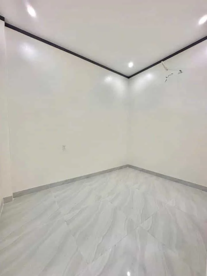 Bán Nhà 1 Trệt 1 Lầu Sổ Riêng – Mặt Tiền Đường Nhựa 9 Mét