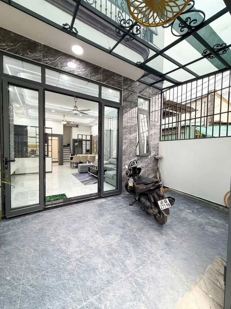 Bán Nhà 1 Trệt 1 Lầu Đường Ô Tô Thông Chợ Tân Vạn – 60m2 Hoàn Công