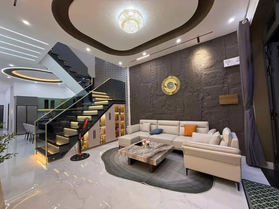 Bán Nhà 2 Mặt Tiền Thoáng Mát – Gần KDL Bửu Long
