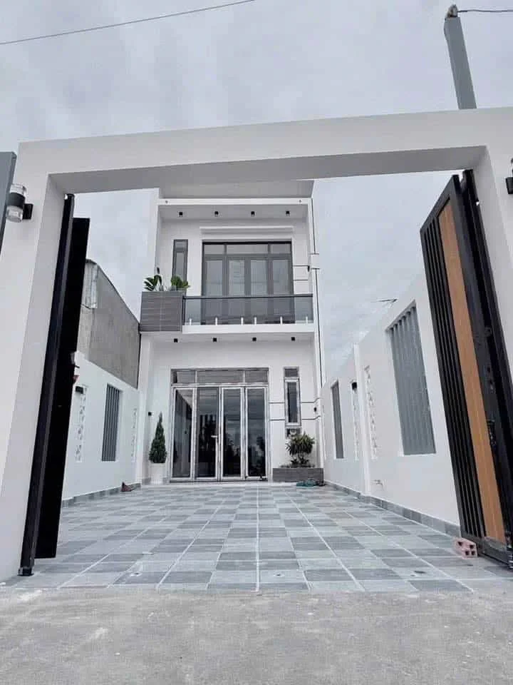 Nhà 1 Trệt 1 Lầu Sát Mặt Tiền Đường Hương Lộ – Giá 600 Triệu