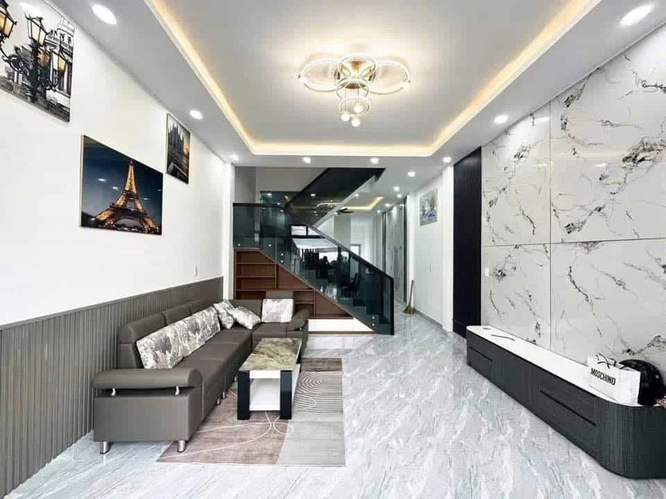 Nhà 1 Trệt 1 Lầu Sát Mặt Tiền Đường Hương Lộ – Giá 600 Triệu