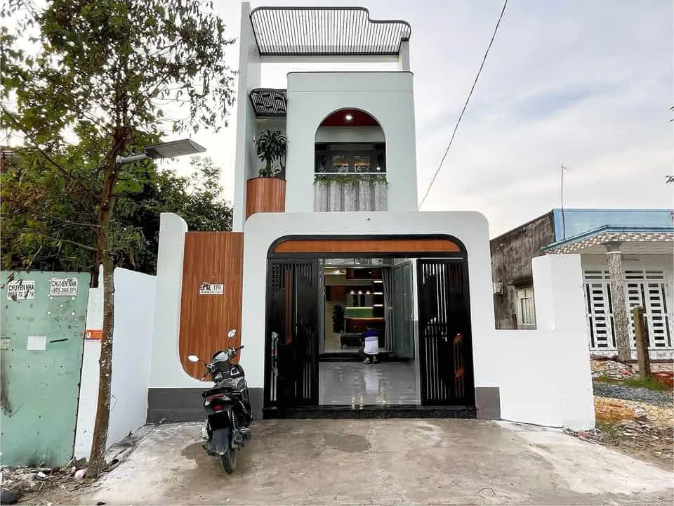 Bán Nhà 2 Lầu Gần KDL Bửu Long – Sổ Riêng, Thổ Cư