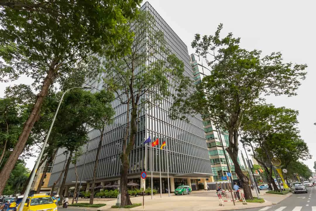 Trọn Gói Quyền Sử Dụng Tại Regus Deutsches Haus – Không Gian Làm Việc Hiện Đại