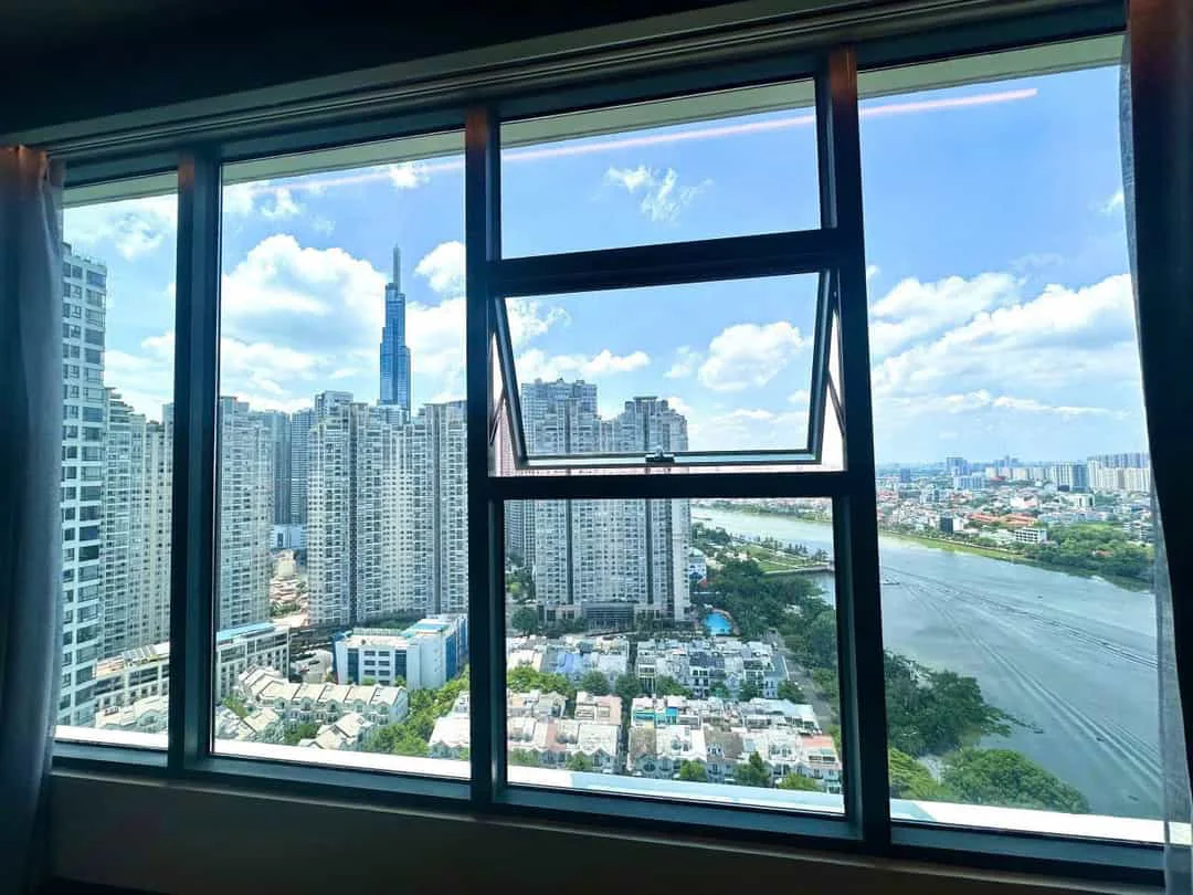 Cho Thuê Căn Hộ Sunwah Pearl 3PN – Golden House – View Sông Thoáng Mát