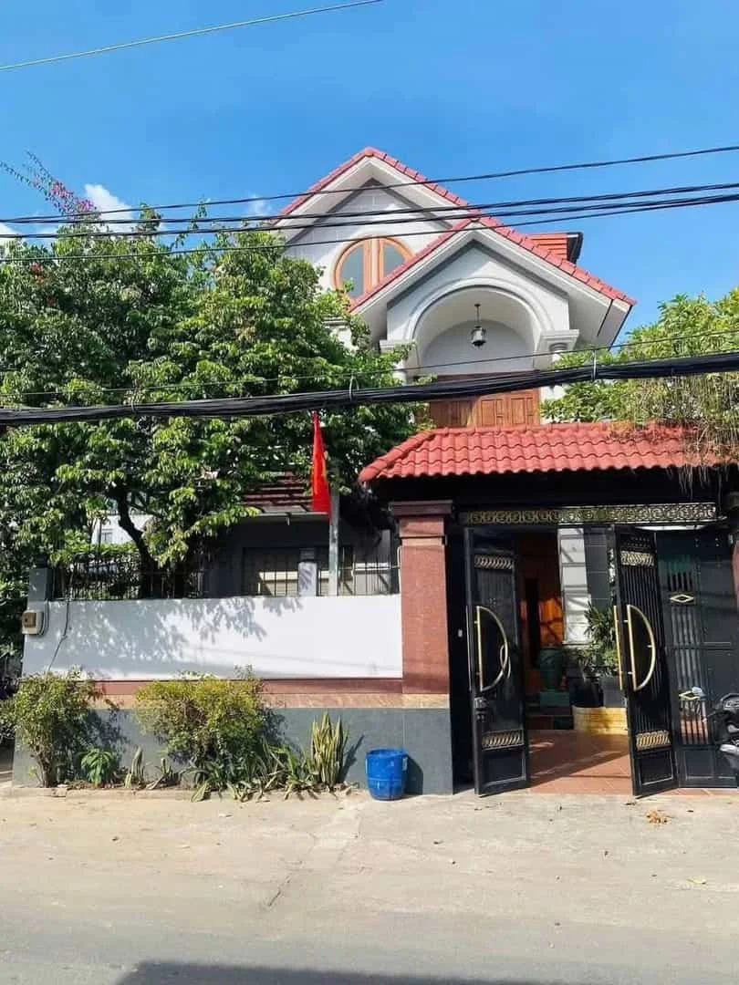 Cho Thuê Biệt Thự Sân Rộng Trường Thọ – 5 Phòng Ngủ, Đầy Đủ Nội Thất